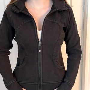 Lulu Lemon sweatshirt